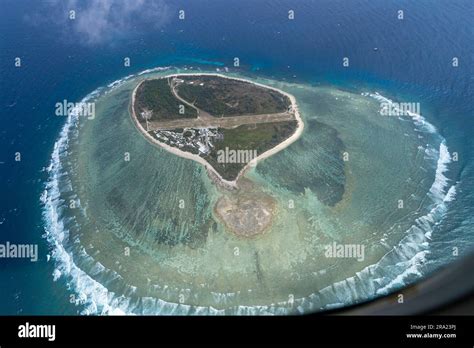 Aerial view of Lady Elliot Island and surrounding coral reef. Southern Great Barrier Reef ...