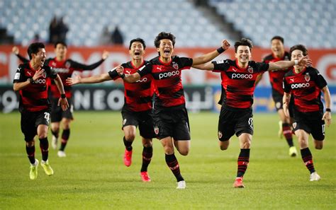 Soccer-Emotional Kim sets sights on bringing Asian title back to South ...