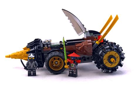 Cole's Earth Driller - LEGO set #70502-1 (Building Sets > Ninjago)