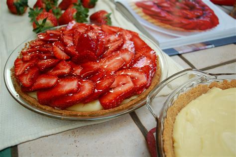 The Spice Garden: Strawberry Custard Pie ...