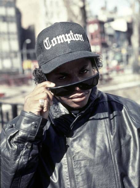 Eazy E 1990 Pictures and Photos - Getty Images | 90s rappers aesthetic, Gangsta rap, Hip hop ...