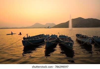 436 Fateh Sagar Lake Images, Stock Photos & Vectors | Shutterstock