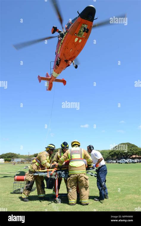 Maui police department hi-res stock photography and images - Alamy