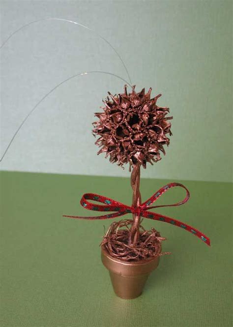 82 best Sweet Gum Tree Pod Crafts images on Pinterest | Sweet gum, Pine cone and Pine cones