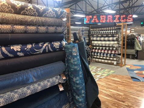 Over 4,000 bolts of fabric reside within our 22,000 sq ft fabric store located in Salt Lake City ...