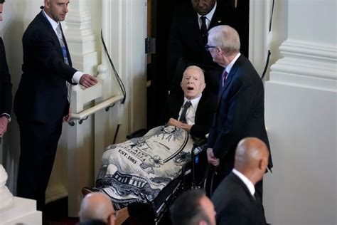 PHOTOS: A frail-looking Jimmy Carter attends Rosalynn Carter's tribute ...