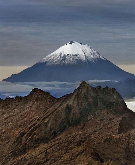 Sangay volcano, Sangay National Park, Ecuador Jorge J Anhalzer ...