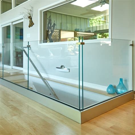 Frameless U Channel Fixing Glass Balustrade