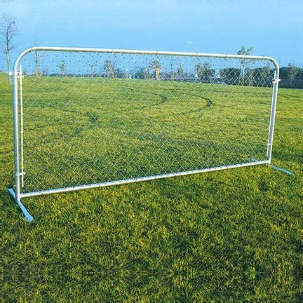 4' x 10' Portable Chain Link Fence Panels - OnlineSports.com
