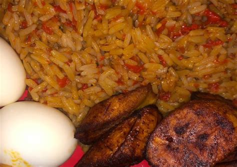 How To Cook Jollof Rice With Egg Or Boiled Egg - Nigerian Jollof Rice Precious Core : Do this by ...