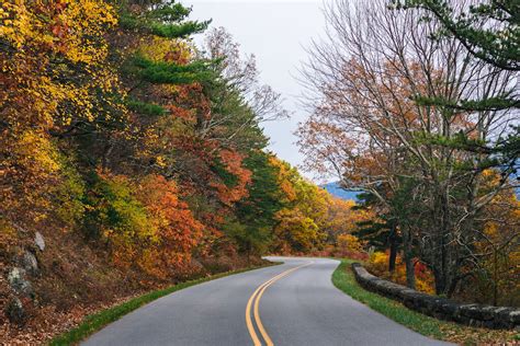 Fall in North Carolina: 12 Must-See Places for Leaf Peeping - Explore ...