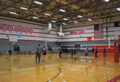 Adult Indoor Volleyball - GoGrapevine