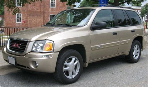 2005 GMC Envoy XL SLE - 4dr SUV 4.2L auto