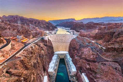 Hoover Dam: 10 most fascinating attractions You Need to Try