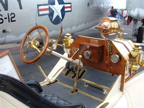 File:1913 Ford Model T Speedster dashboard.JPG - Wikipedia