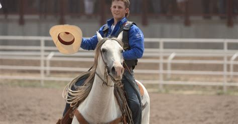 Stetson Wright sets PRCA 'all-around' single-season money record