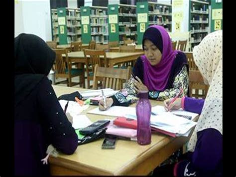 ENGLISH LANGUAGE COURSES – Centre for Languages and Pre-University Academic Development (CELPAD)