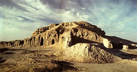 Ziggurat Architecture in Mesopotamia ⋆ ArchEyes