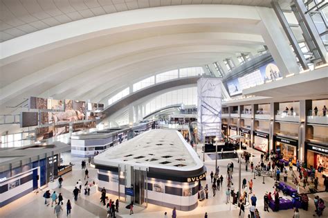 Tom Bradley International Terminal / Fentress Architects | ArchDaily