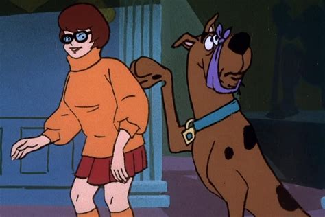 Everything you need to know about 'Scooby-Doo's Velma Dinkey reboot