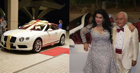 Taib Mahmud's Wife Gives Him An RM1.5 Million Bentley For His 80th Birthday