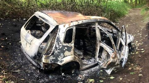 Frustration over burnt out vehicles abandoned at beauty spot - BBC News