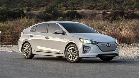 2020 Hyundai Ioniq - New Hyundai Ioniq Prices, Models, Trims, and Photos