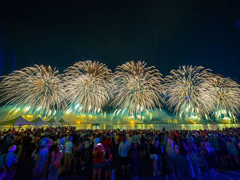 *DISCOUNT* Front Row Fireworks Macy's Fourth of July Viewing ...