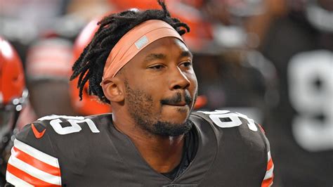 Myles Garrett: Cleveland Browns activate defensive end from COVID-19 list | NFL News | Sky Sports