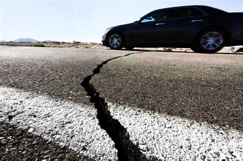 [REGIONAL NEWS] California braced for more aftershocks after 7.1 ...