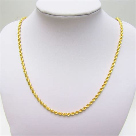 Collar de Oro Amarillo de 18k. Tipo Cordón. Peso 13,90 gr. Subastas Fígaro