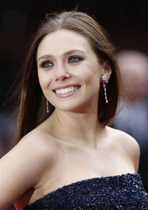 Elizabeth Olsen – Godzilla Premiere in London – celebsla.com