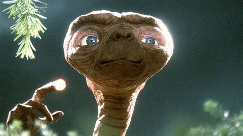 E.T. The Extra-Terrestrial Wallpaper HD Download