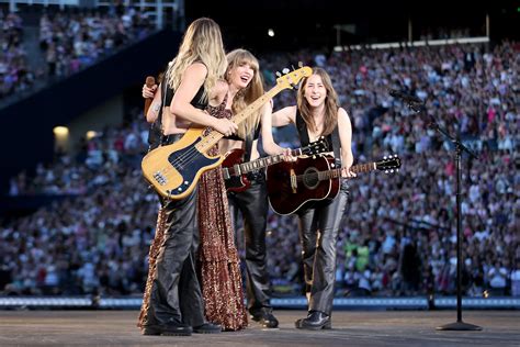 Taylor Swift Enlists Haim For 'evermore' Tour Debut In Seattle