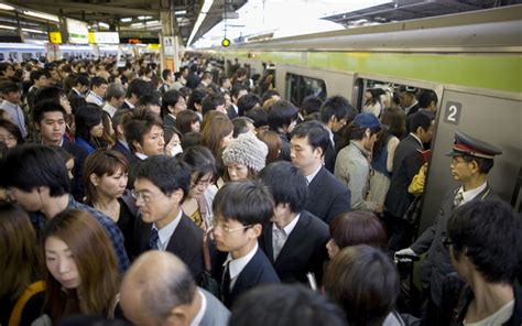 Great Ways To Commute To Work | Commute to work, Modern japan, Train