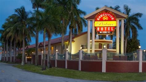 Executive Palace Hotel2125 W. Okeechobee Road., Hialeah, FL 33010 – Executive Fantasy Hotels ...