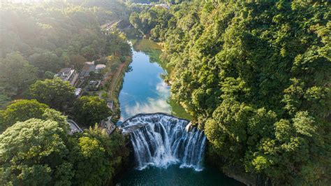 Shifen Waterfall | New Taipei City Travel