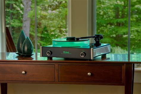 McIntosh - MT5 - Precision Turntable