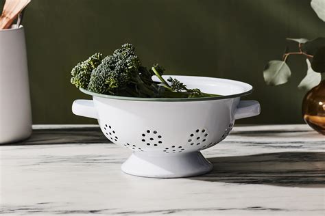 The Best Colander in Every Style, for All Your Draining Needs | Epicurious