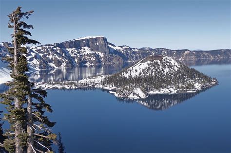 Crater Lake National Park - Kids | Britannica Kids | Homework Help