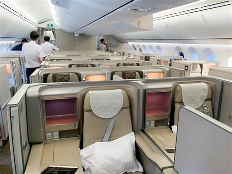 Review: China Eastern 787 Dreamliner Business Class