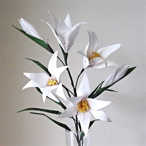 Easter Lily Origami Flower Bouquet – Graceincrease Custom Origami Art