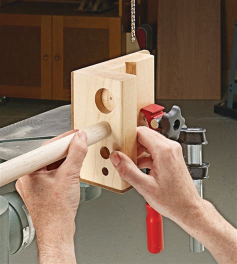 Dowel End Drilling Jig | Woodsmith