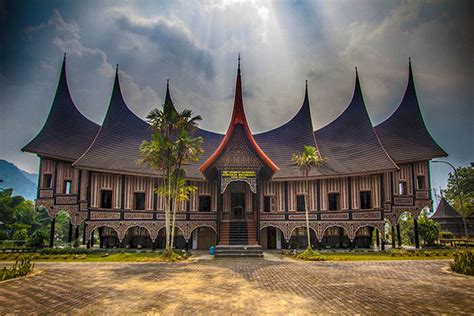 Rumah Gadang by Syahid Kesuma on 500px | Arsitektur, Arsitektur rumah, Rumah