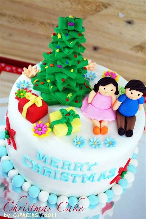 Free greeting cards, Download cards for festival: Christmas cake ...