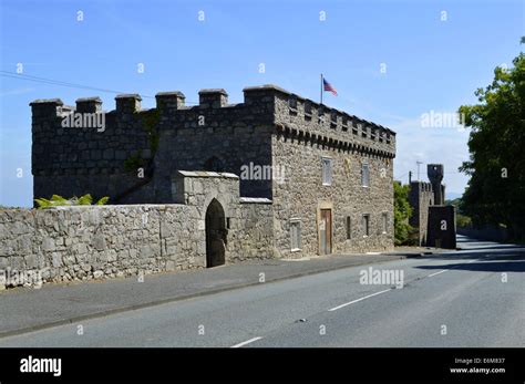 Ruthin Castle in North Wales Stock Photo - Alamy