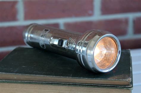 Flashlight Bulb Replacement Guide