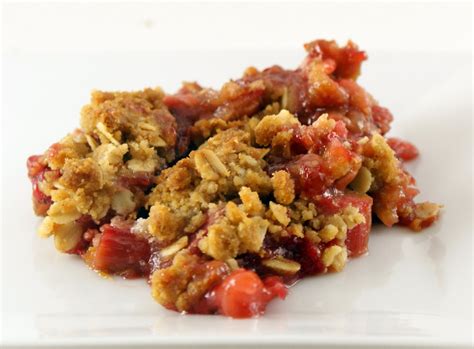 The Merlin Menu: Strawberry Rhubarb Streusel