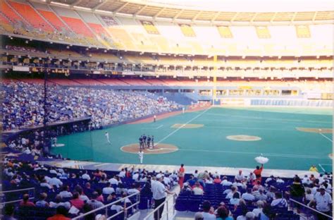 Three Rivers Stadium - history, photos and more of the Pittsburgh Pirates former ballpark