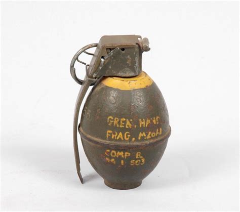 American Fragmentation Grenades of the Vietnam War - Military Trader/Vehicles